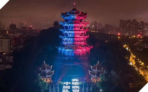 LMHT: Trung Quốc đổi màu Xanh - Đỏ cho Hoàng Hạc Lâu chào mừng CKTG 2017