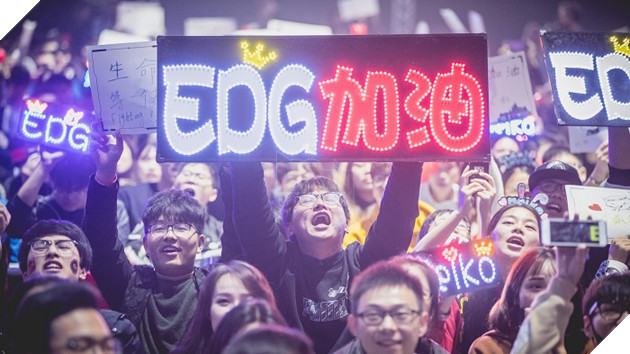 36996022944_97eae64b43_k