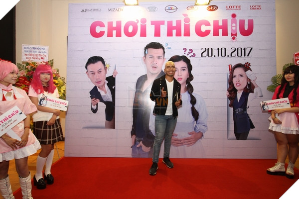 Nam diễn viên Jackie trong Em Chưa 18 cũng góp mặt