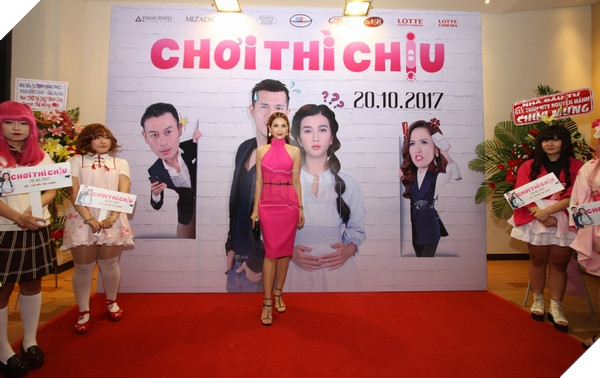 Người mẫu Anh Thư