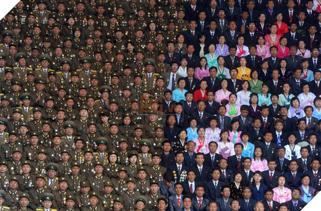 Tuyển tập những tác phẩm khiến bạn đau não không hiểu có phải Photoshop hay không - Ảnh 18.