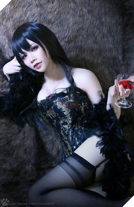 Ngắm nhìn vẻ đẹp sexy đầy ma mị của nữ cosplay Việt Akira13