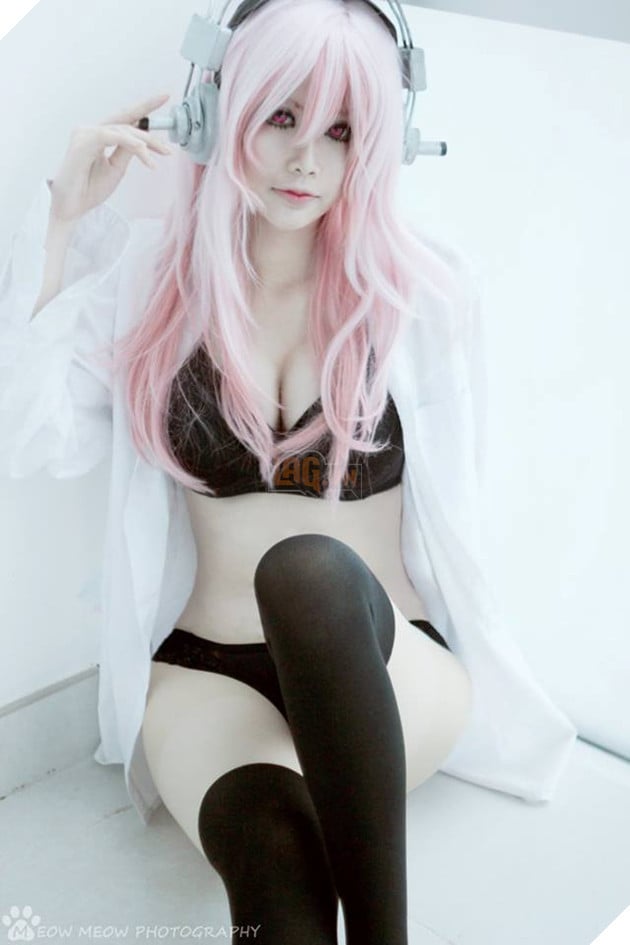 Ngắm nhìn vẻ đẹp sexy đầy ma mị của nữ cosplay Việt Akira13 5