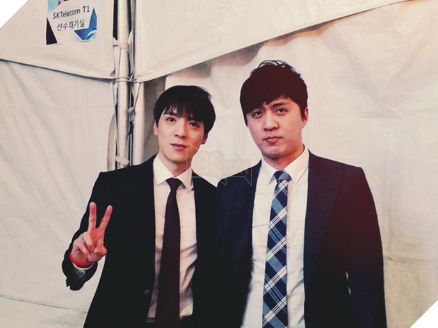 Lội ngược dòng thành công, HLV SKT T1 vẫn gửi lời xin lỗi đến tất cả fan hâm mộ, tận 2 lần liên tiếp