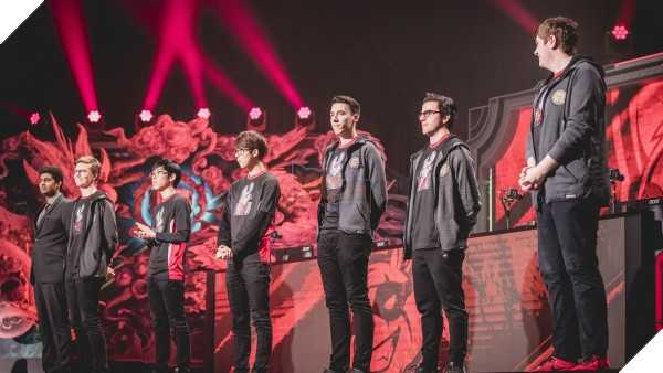 Siêu sao hỗ trợ của Misfits tiết lộ bí quyết để có thể thắng được Faker và đồng bọn