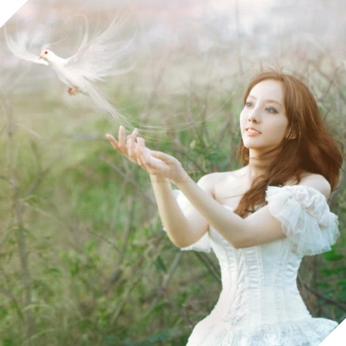 Chiêm ngưỡng vẻ đẹp như thiên thần của cô nàng coser Việt Meiji 5