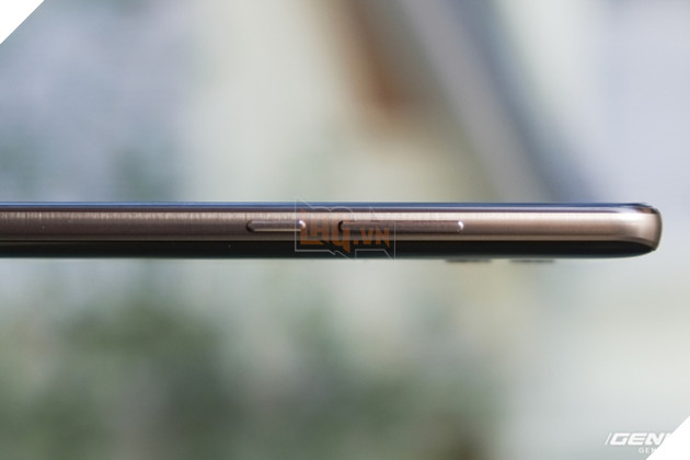 Mở hộp Huawei Mate 10 đầu tiên tại VN: điểm nhấn camera 13