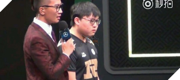 Tin vắn CKTG 2017: Sneaky tạo nên kỉ lục sát thương tại CKTG, Uzi đã bị ốm trước Tứ kết!! 3