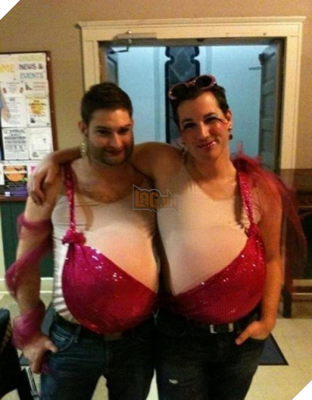 15 thảm họa cosplay đừng mặc ra đường vào đêm Halloween kẻo nhận đủ gạch xây nhà - Ảnh 3.