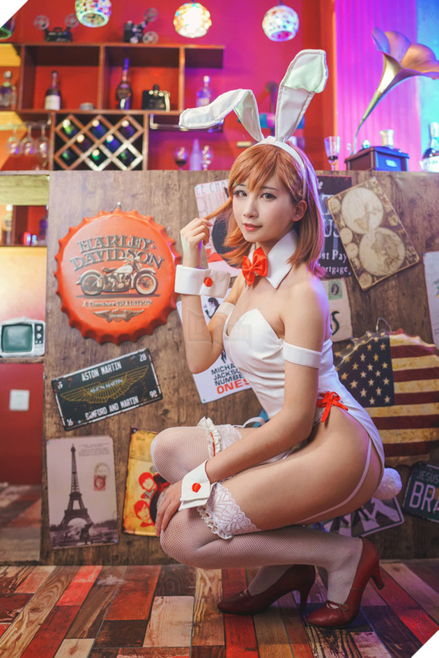 Chảy máu mũi với cosplay Thỏ Ngọc cực gợi cảm và nóng bỏng