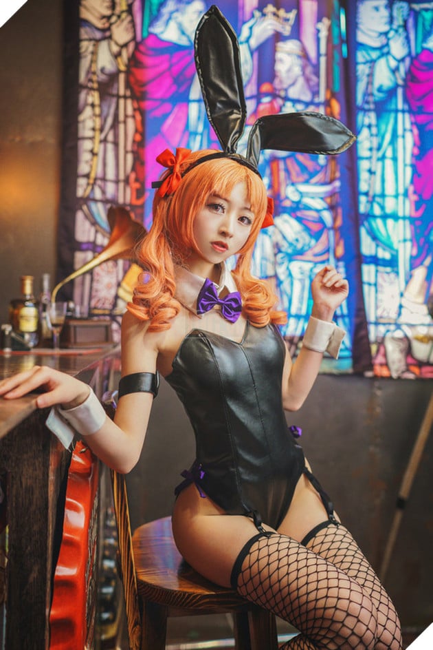 Chảy máu mũi với cosplay Thỏ Ngọc cực gợi cảm và nóng bỏng