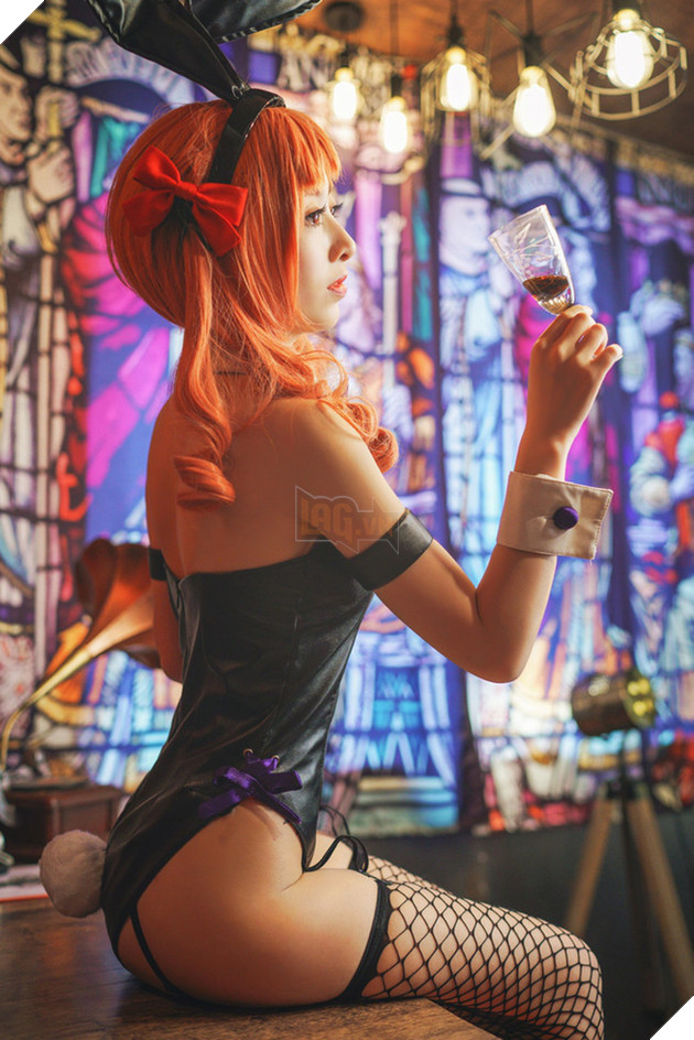 Chảy máu mũi với cosplay Thỏ Ngọc cực gợi cảm và nóng bỏng