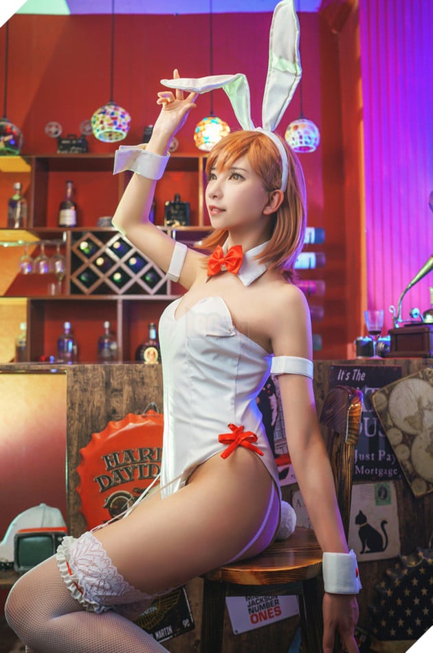 Chảy máu mũi với cosplay Thỏ Ngọc cực gợi cảm và nóng bỏng