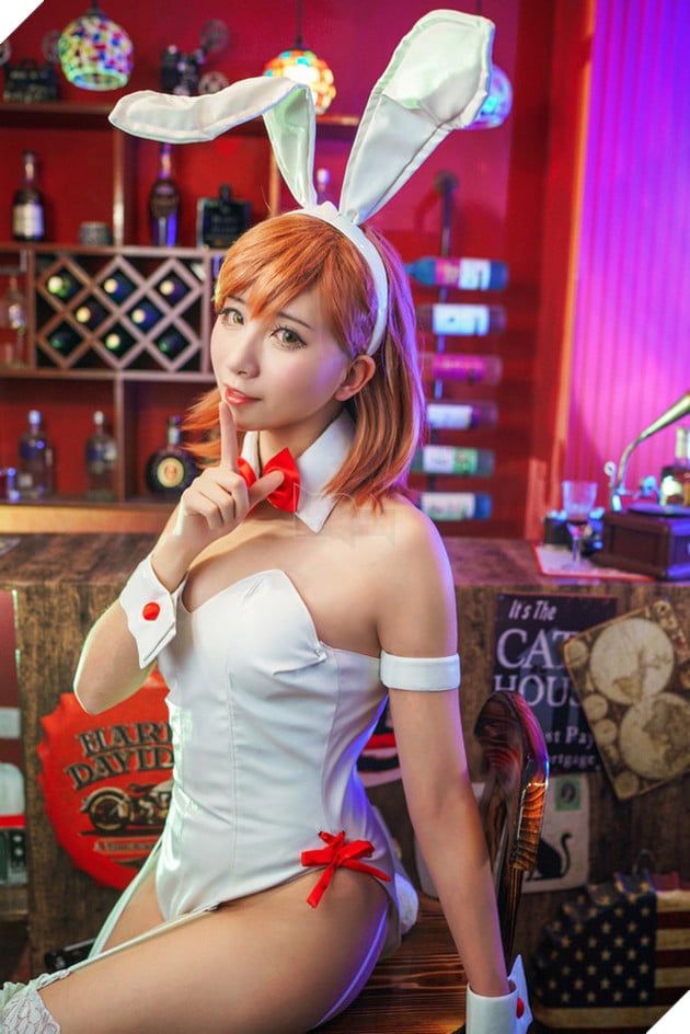 Chảy máu mũi với cosplay Thỏ Ngọc cực gợi cảm và nóng bỏng
