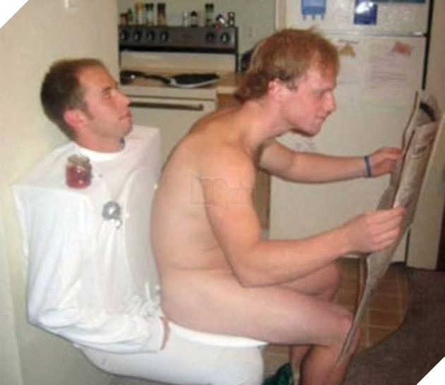 15 thảm họa cosplay đừng mặc ra đường vào đêm Halloween kẻo nhận đủ gạch xây nhà - Ảnh 23.