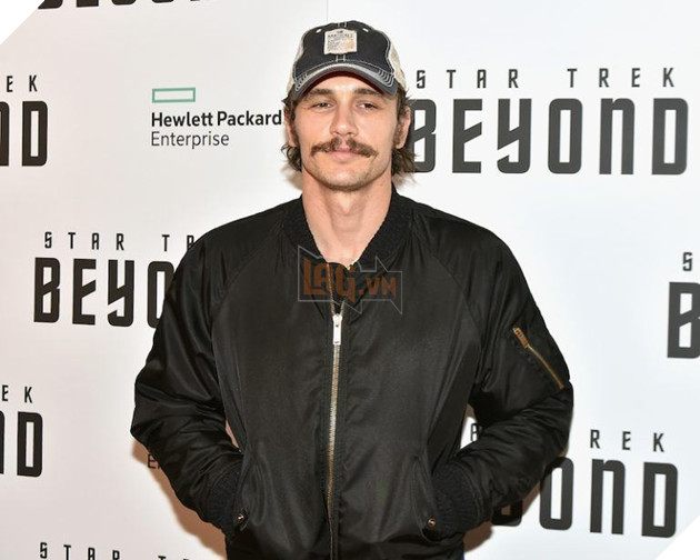 Điểm mặt 9 tài tử, minh tinh lừng danh quyết sống thật, nói không với mạng xã hội - Ảnh 9.