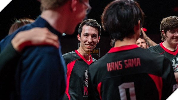 MSF PowerOfEvil Câu chuyện về người dám thách thức dư luận 4