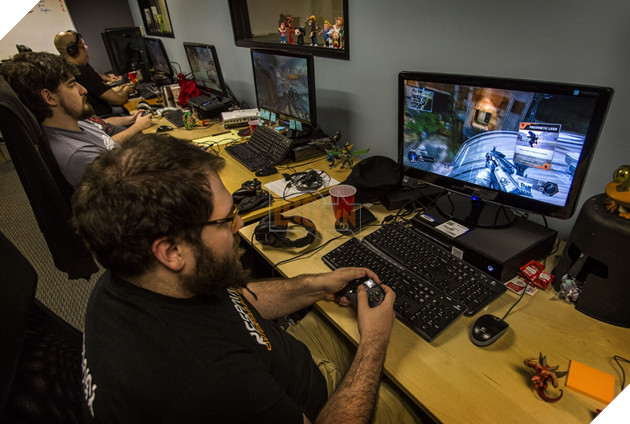 Báo động tình trạng các nhà làm game bị hành hạ sức khỏe bởi chính công việc của mình