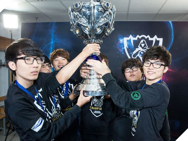  CKTG 2017 Liệu CKTG năm nay đã trở nên cân bằng? 2