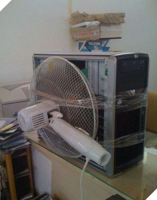 17 ý tưởng làm mát máy tính có một không hai của hội game thủ lầy lội - Ảnh 22.