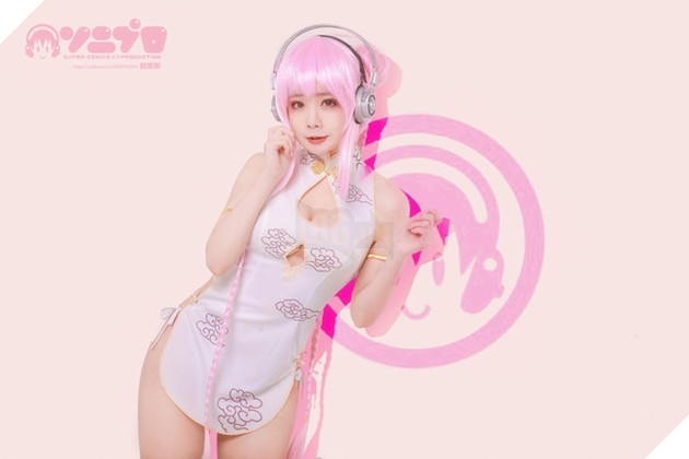 Nóng mắt với cosplay Super Sonico cực gợi cảm và nóng bỏng ngày cuối tuần