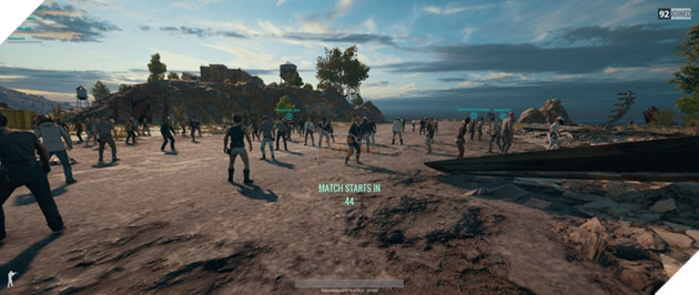 Người đầu tiên trên thế giới chơi PUBG thực tế ảo: Phê như phim hành động bom tấn!