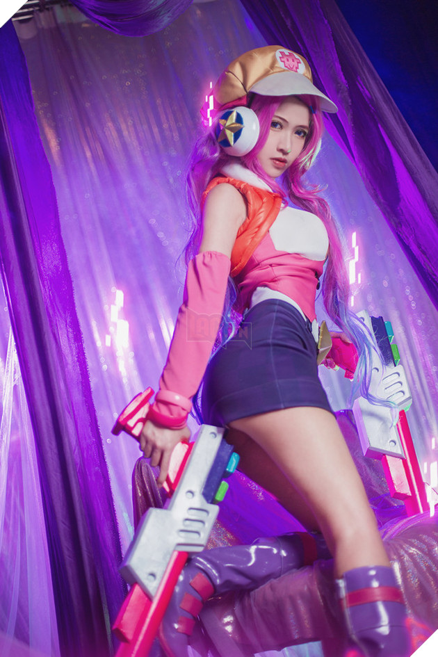 Cosplay miss4 gia lap 6