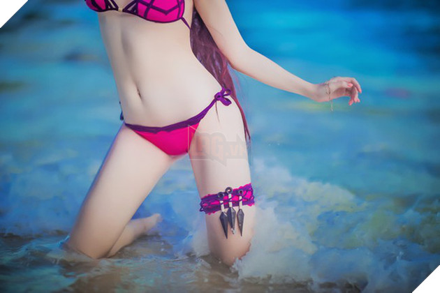 Loạn nhịp tim với bộ ảnh cosplay về Scathach - Nữ nhân vật game hot nhất năm 2017