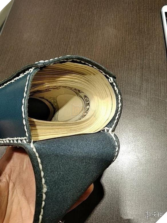 Giật mình 4 lá bài Rồng Trắng Mắt Xanh có giá lên đến 320 triệu VNĐ, trên thế giới chỉ có 1.000 lá