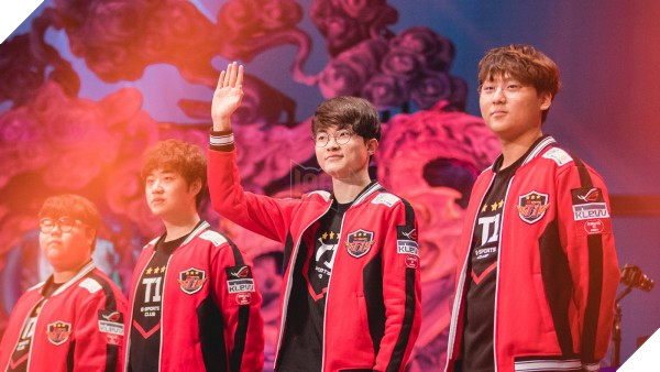theScore esports tôn vinh Faker, Ruler và GIGABYTE Marines tại CKTG 2017