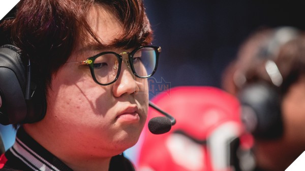 Đối với SKT, năm 2018 sẽ là một sự khởi đầu mới! 6