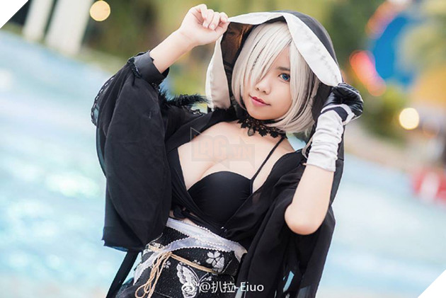 Bỏng mắt với cosplay NieR: Automata cực gợi cảm và quyến rũ