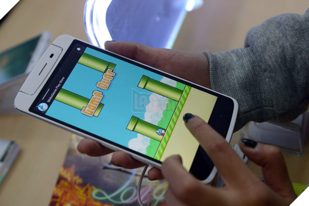 Với diện mạo mới, chim điên Flappy Bird chuẩn bị quay lại càn quét cả thế giới?