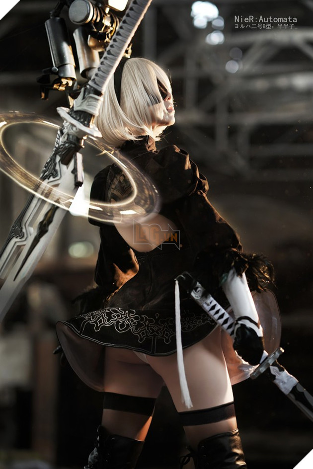 Mãn nhãn với cosplay Nier: Automata "chuẩn không cần chỉnh"