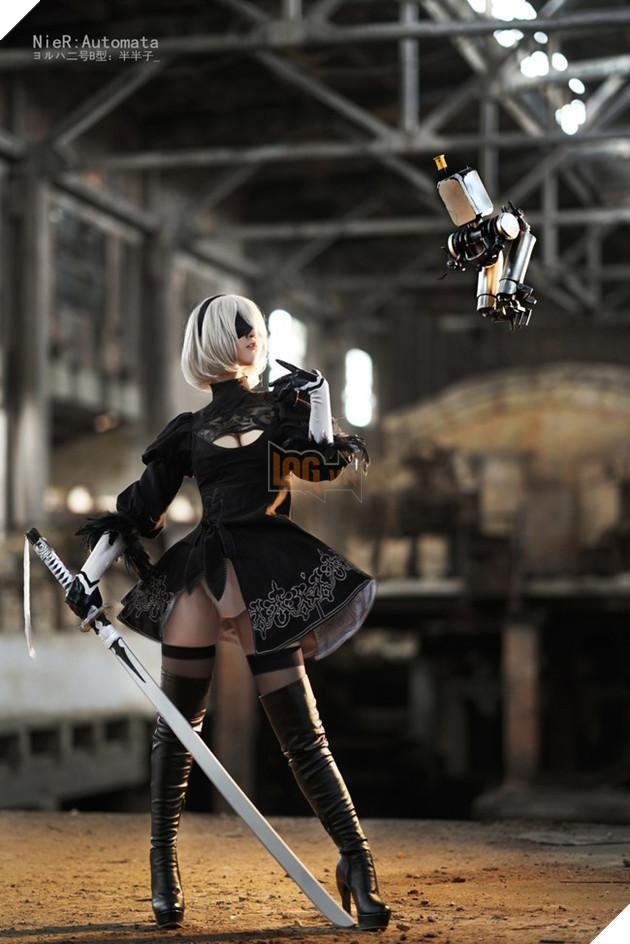Mãn nhãn với cosplay Nier: Automata "chuẩn không cần chỉnh"