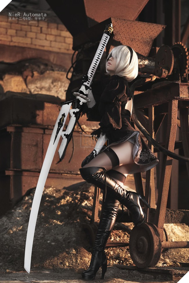 Mãn nhãn với cosplay Nier: Automata "chuẩn không cần chỉnh"