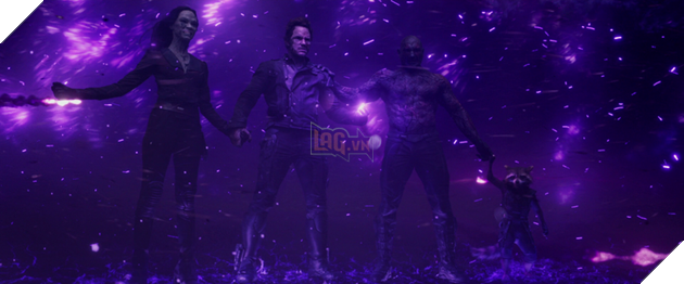 Nhóm Vệ binh Dải ngân hà cùng chia sẻ quyền năng của Viên đá Sức Mạnh