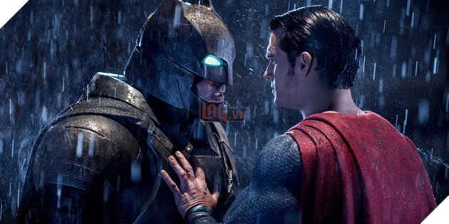 Đừng tưởng Superman luôn là người tốt. Đây là 5 lần Siêu nhân suýt giết hại những người đồng đội của mình!