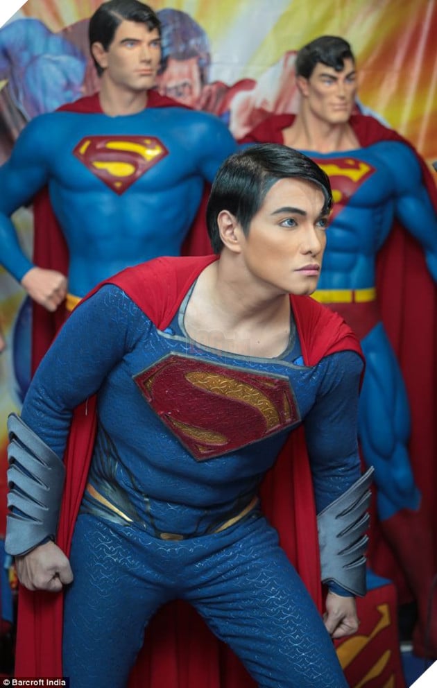 Chàng trai người Philippines vung tiền thẩm mỹ để giống hệt Superman, chỉ thiếu mỗi nước học bay - Ảnh 6. Chàng trai người Philippines vung tiền thẩm mỹ để giống hệt Superman, chỉ thiếu mỗi nước học bay - Ảnh 6.