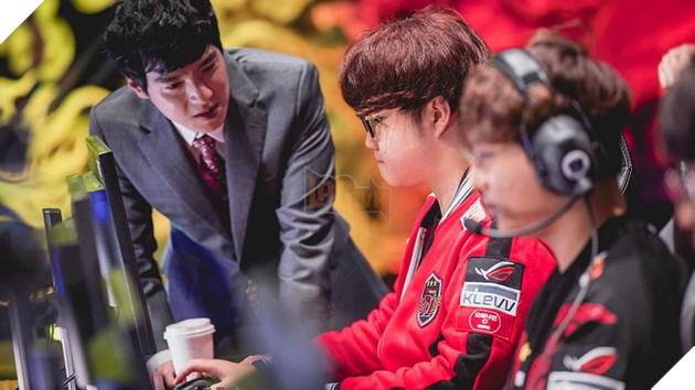 
Huni trong màu áo SKT T1 tại CKTG 2017
