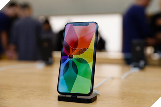 Đâu là công nghệ gây tranh cãi nhất trên iPhone X?