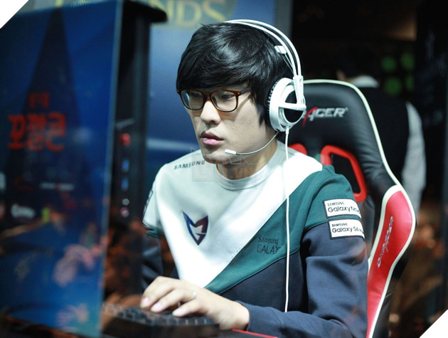 LMHT: Fan hâm mộ Hàn Quốc nói gì sau thảm bại của Siêu Sao LCK trước đội tuyển Trung Quốc