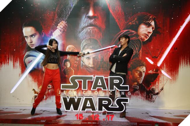 Họp báo ra mắt phim Star Wars: The Last Jedi tại Sài Gòn 23