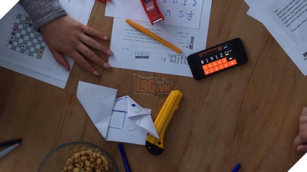 Escape Team - Tựa game độc lạ bắt người chơi giải đố cả trong game lẫn đời thực