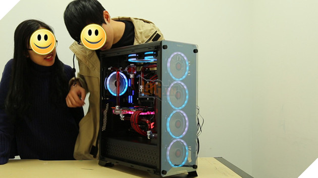 Cặp đôi game thủ chất nhất Việt Nam là đây: Chi hơn 50 triệu đồng sắm máy chiến PUBG