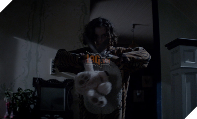  Review “Slumber”: lời lý giải thiếu độc đáo về hiện tượng kinh dị “bóng đè” 3