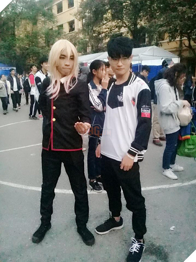 Cosplay Faker giống như hai giọt nước, anh chàng Việt Nam lên cả báo quốc tế, nổi tiếng toàn thế giới