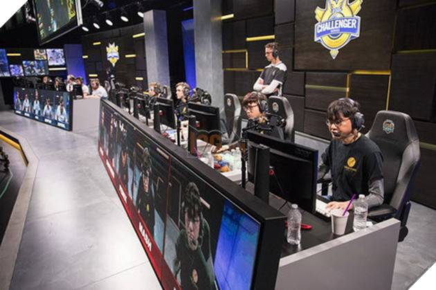 LMHT: Riot Games khởi động giải đấu LCS dành riêng cho cụm trường học Bắc Mỹ 2