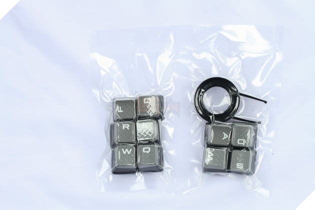  Review Corsair K95 RGB Platinum Gunmetal Speed Switch: Bàn phím cơ max ping cho game thủ  8