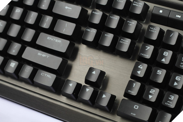  Review Corsair K95 RGB Platinum Gunmetal Speed Switch: Bàn phím cơ max ping cho game thủ  20